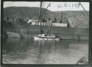 Image of Thetis - loading supplies